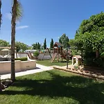 Casa Torre Di Specchio Con Piscina